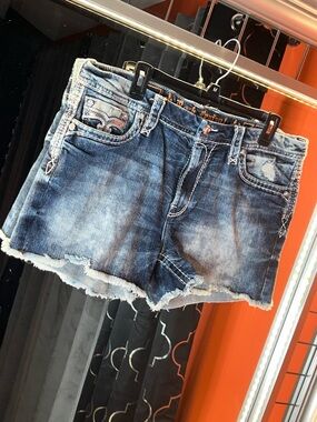 Rock Revival Leni Easy Mid-Rise Denim Shorts 🤩